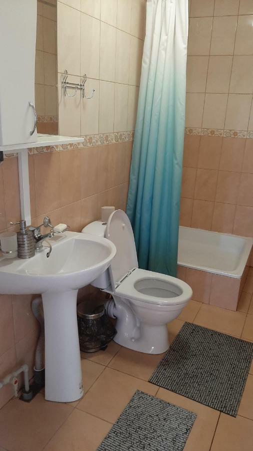 Гостьовий Дім На Герцена Guest Hous On Gertsena Otel Novhorod-Siverskyi Dış mekan fotoğraf
