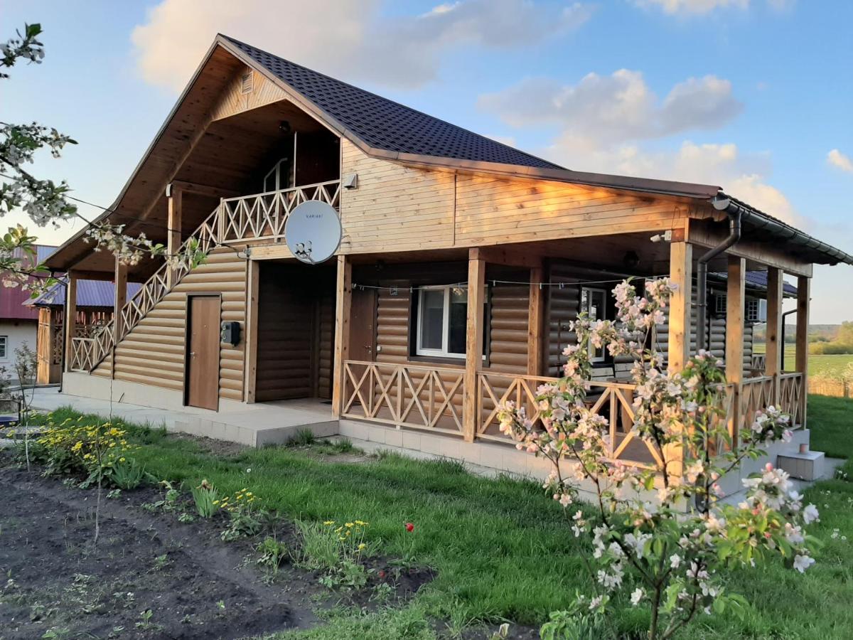 Гостьовий Дім На Герцена Guest Hous On Gertsena Otel Novhorod-Siverskyi Dış mekan fotoğraf